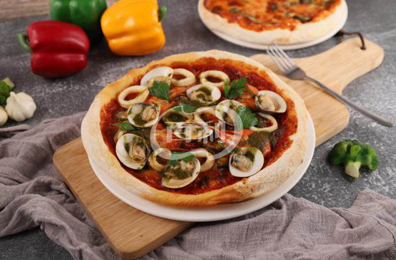 Seafood Pizza with Green Sauce